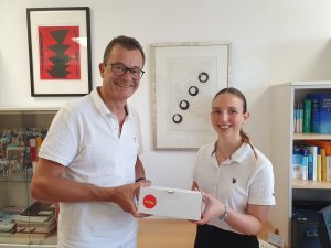 Dr. Schuch Famulaturprogramm rhmtlgy Willkommenspakete 